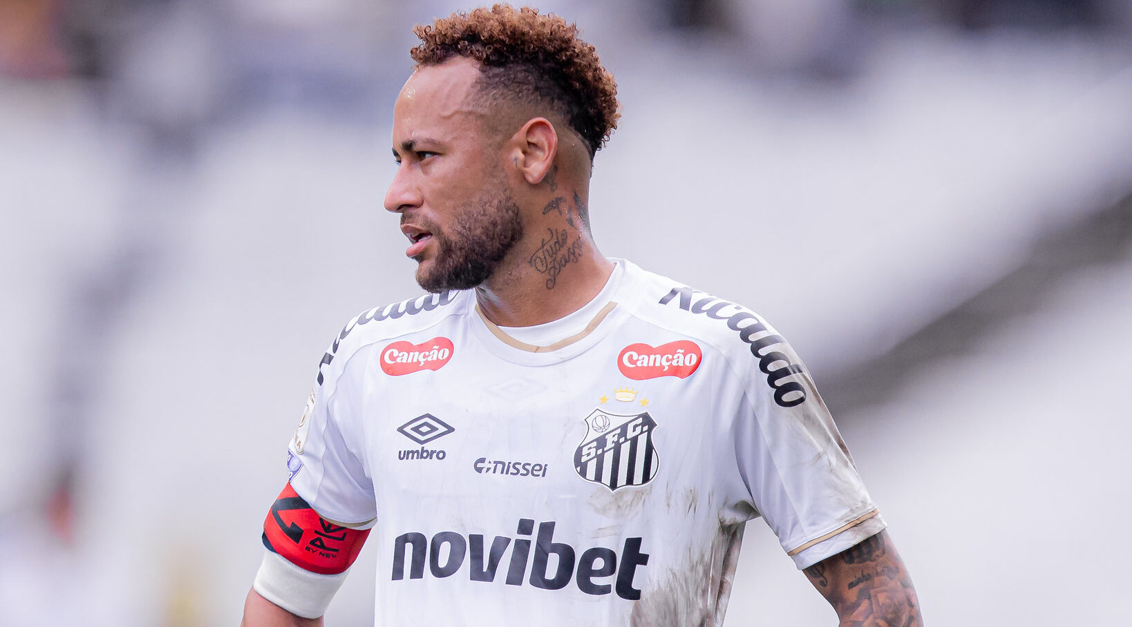 Santos aciona STJD e pede anulação de partida