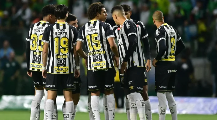 Santos repete erros, volta à zona de rebaixamento e amplia sensação de crise no Brasileirão Santos repete erros, volta à zona de rebaixamento e amplia sensação de crise
