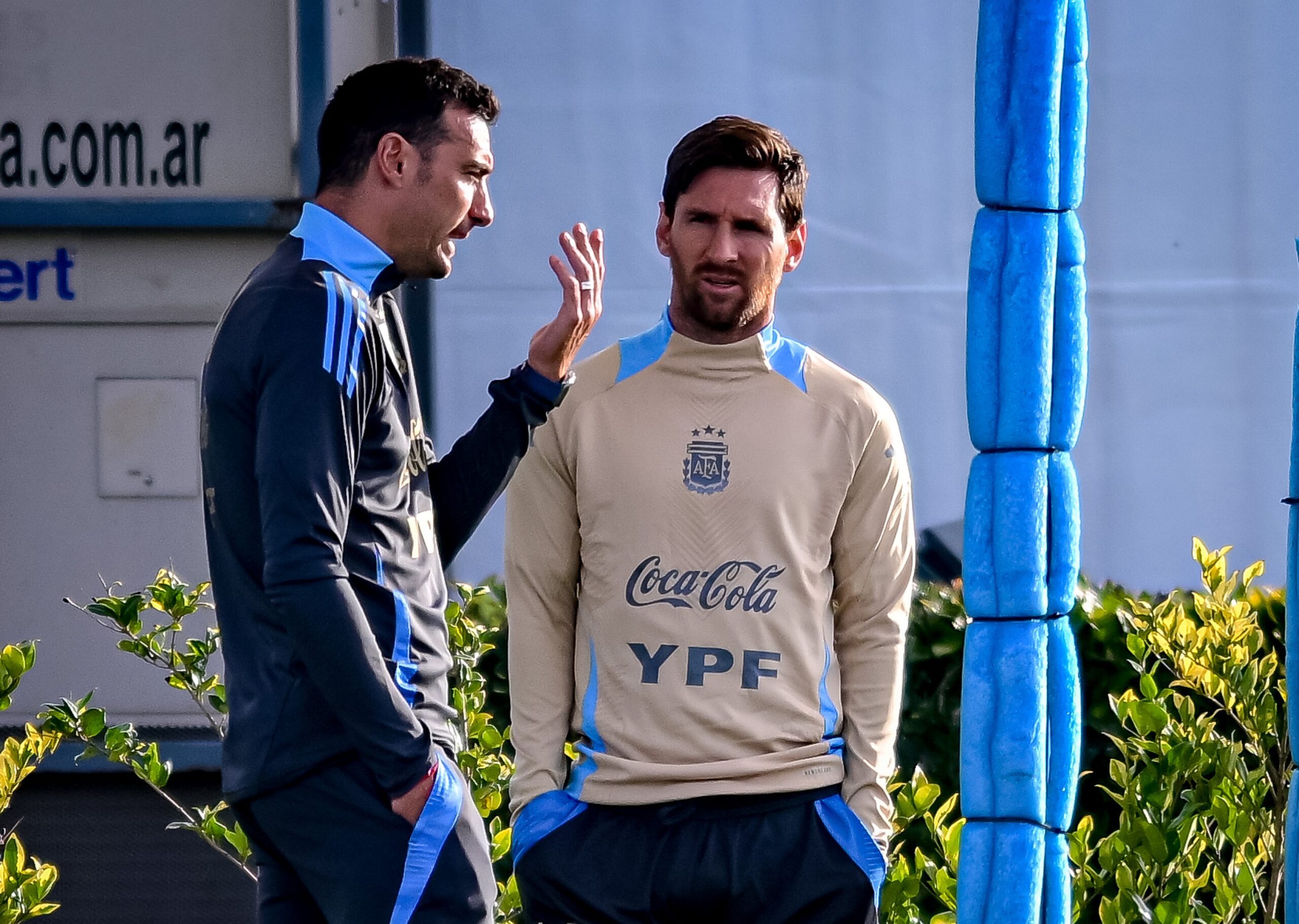 Scaloni minimiza preocupação com Messi antes da Copa