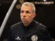 Técnico do San Lorenzo afirma ter sido agredido por torcedores do Santos após empate na Sul-Americana Técnico do San Lorenzo afirma ter sido agredido por torcedores do Santos