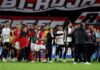 Torcedor do Santa Fe faz gesto racista contra brasileiros em jogo contra o Corinthians e caso aumenta pressão sobre CONMEBOL Torcedor do Santa Fe faz gesto racista contra brasileiros em jogo contra o Corinthians e caso aumenta pressão sobre CONMEBOL