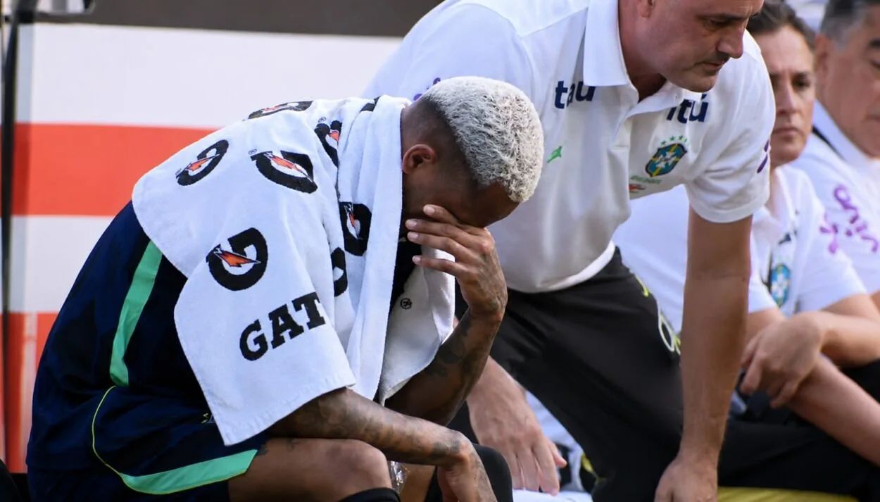 Ancelotti evita cravar gravidade da lesão de Wesley