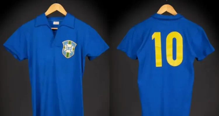 Camisa usada por Pelé na final da Copa de 1958 vai a leilão