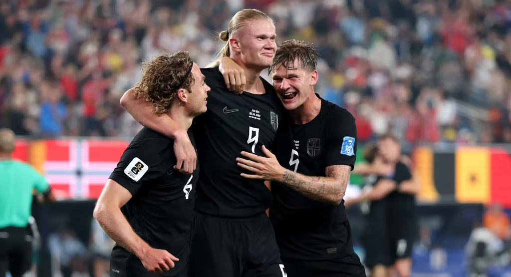 Haaland marca duas vezes, Noruega vence Senegal e garante vaga antecipada no mata-mata da Copa