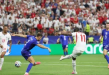 Inglaterra convence, goleia a Croácia e envia recado aos rivais na estreia da Copa do Mundo Inglaterra convence, goleia a Croácia e envia recado aos rivais na estreia da Copa do Mundo